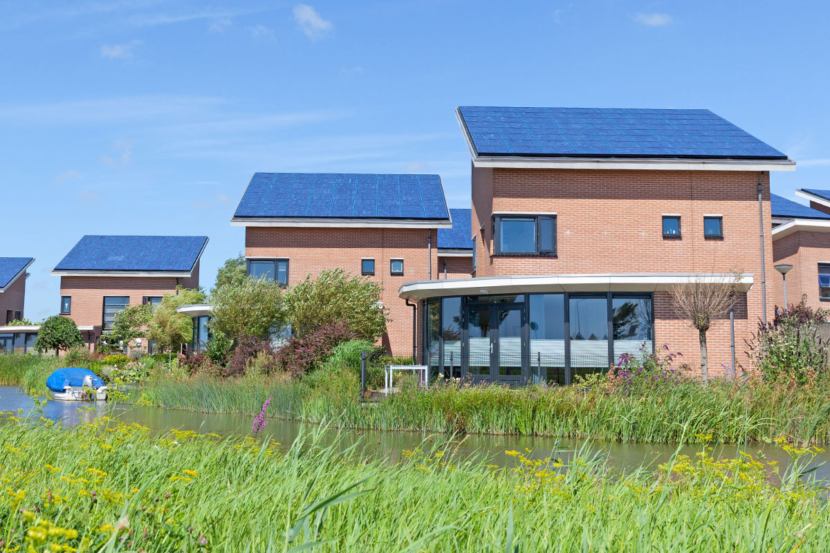 Neubaugebiet mit PV-Anlagen